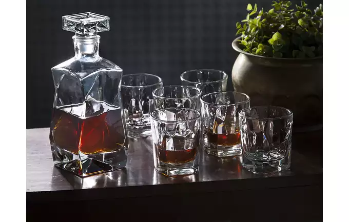 Zestaw do whisky Marco karafka 0,75l + 6 szklanek 280ml 0103010167 Hrastik